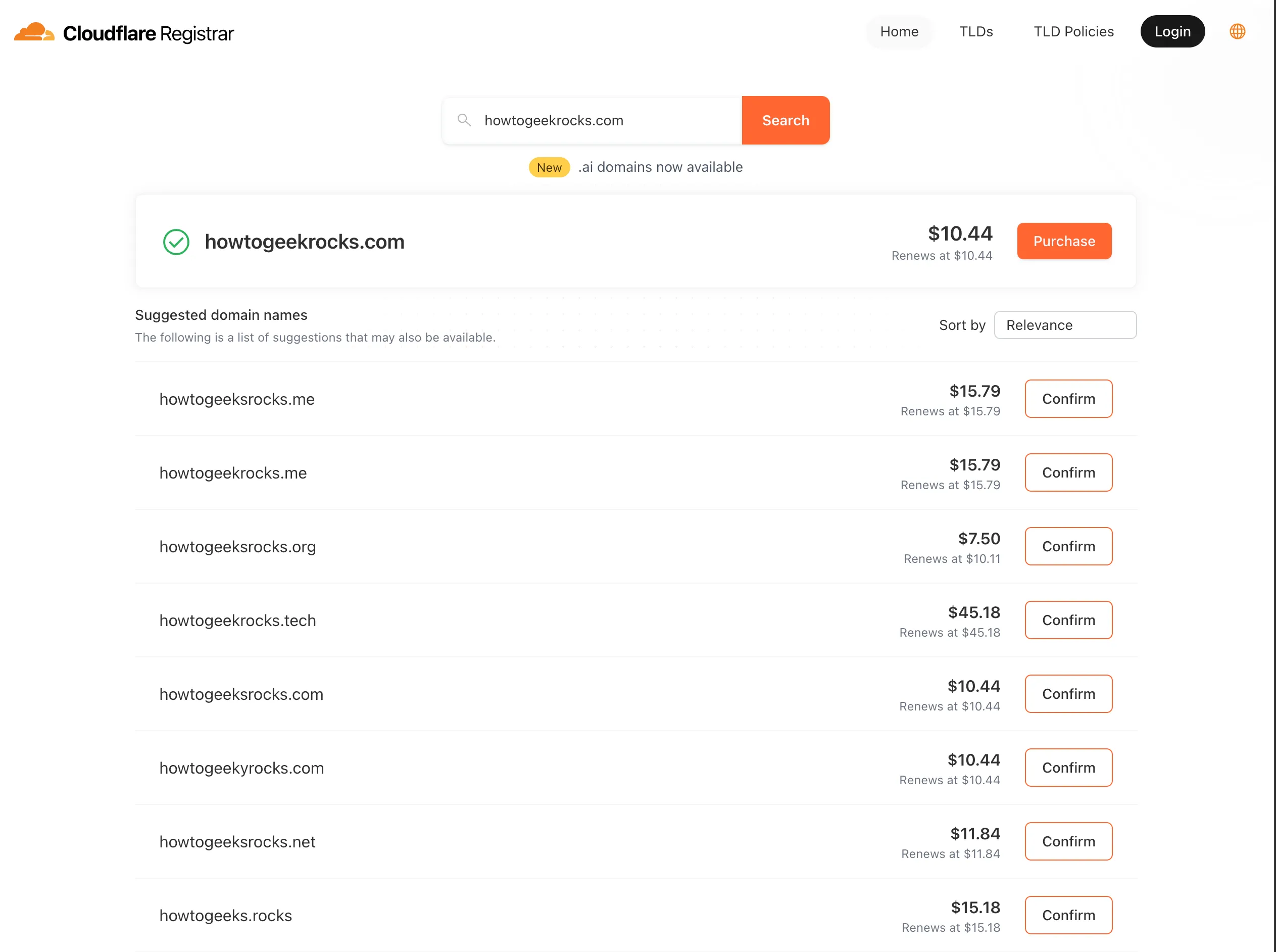 Giao diện đăng ký tên miền Cloudflare hiển thị trạng thái của tên miền &quot;howtogeekrocks.com&quot;.