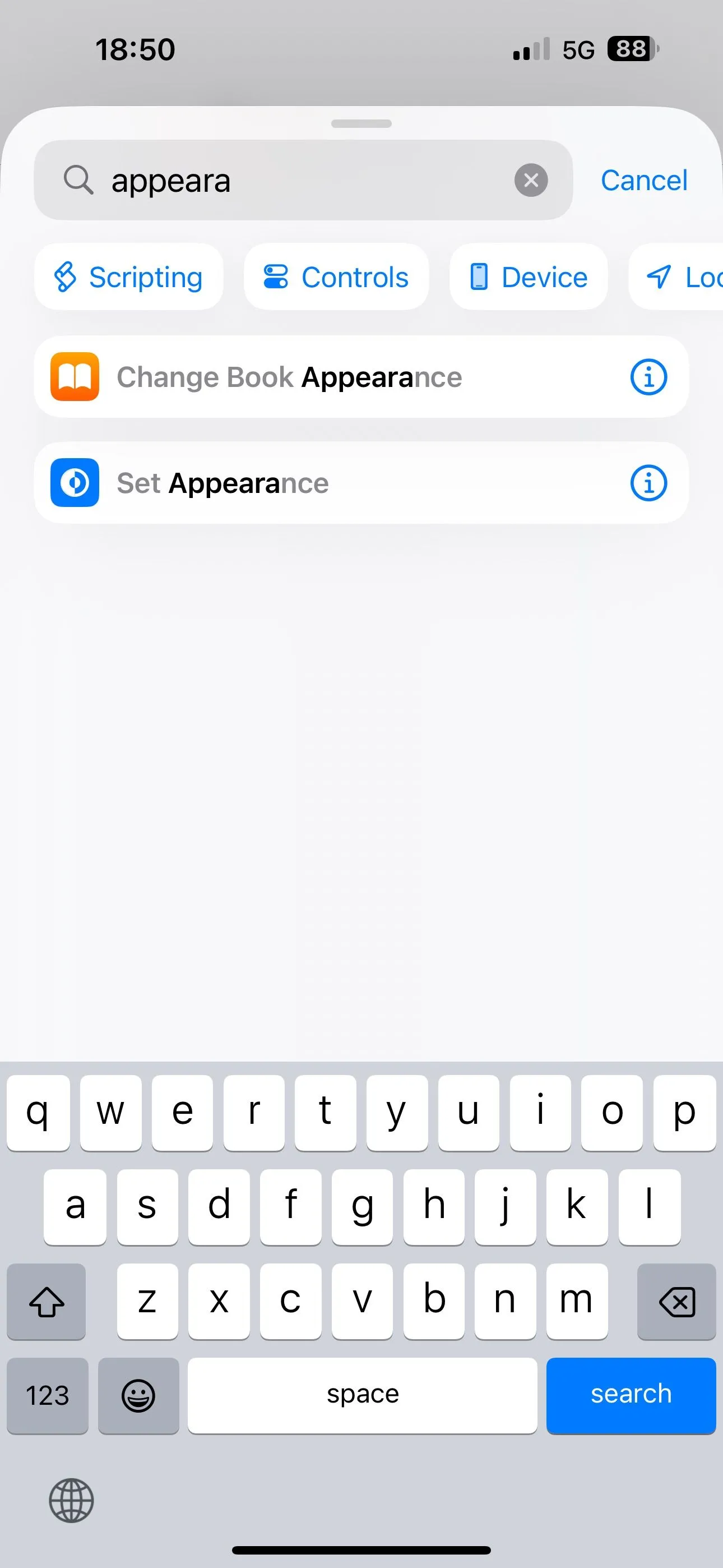 Tìm và thêm hành động &quot;Đặt Giao diện&quot; vào một phím tắt mới trong ứng dụng Phím tắt iPhone để kiểm soát Chế độ Tối.