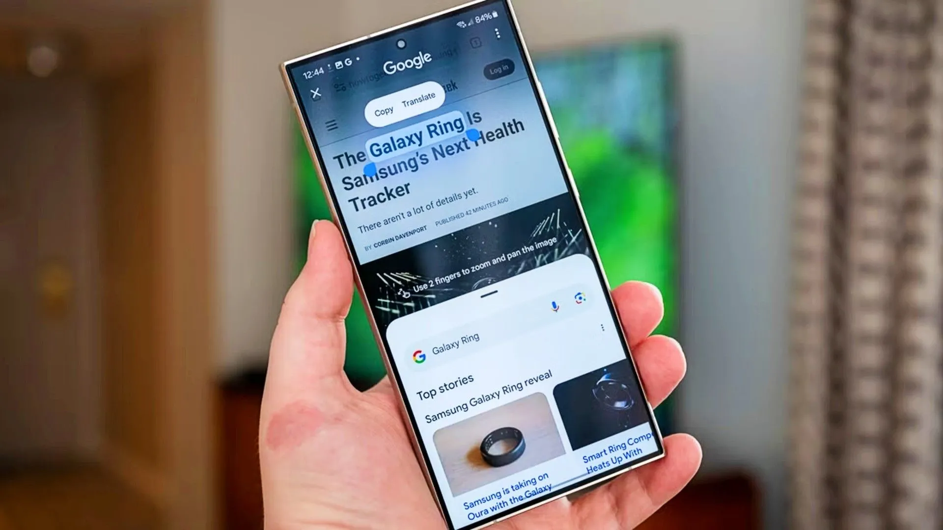 Tính năng Google Circle to Search đang hoạt động trên Samsung Galaxy S24 Ultra, cho phép tìm kiếm nhanh.