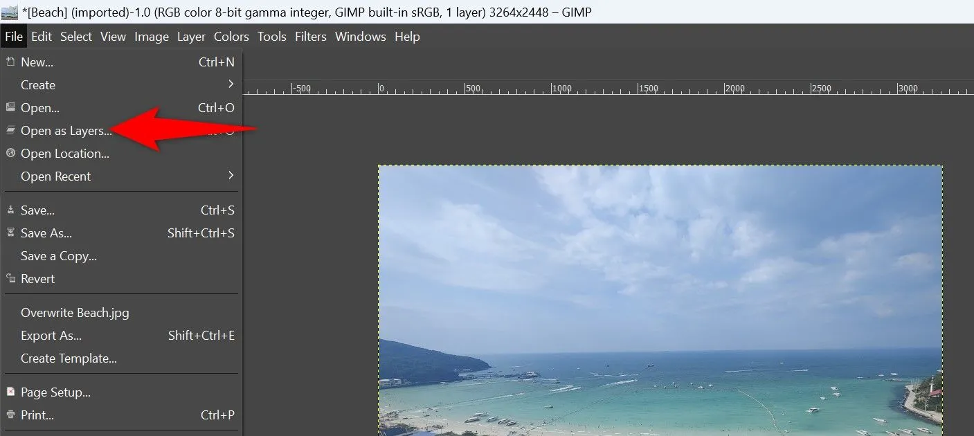 Tùy chọn &quot;Open as Layers&quot; được làm nổi bật trong menu File của GIMP.