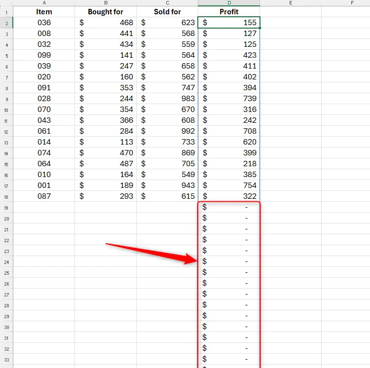 Bảng tính Excel với kết quả phép tính tràn (spill) xuống các hàng trống bên dưới dữ liệu thực tế, gây lộn xộn.