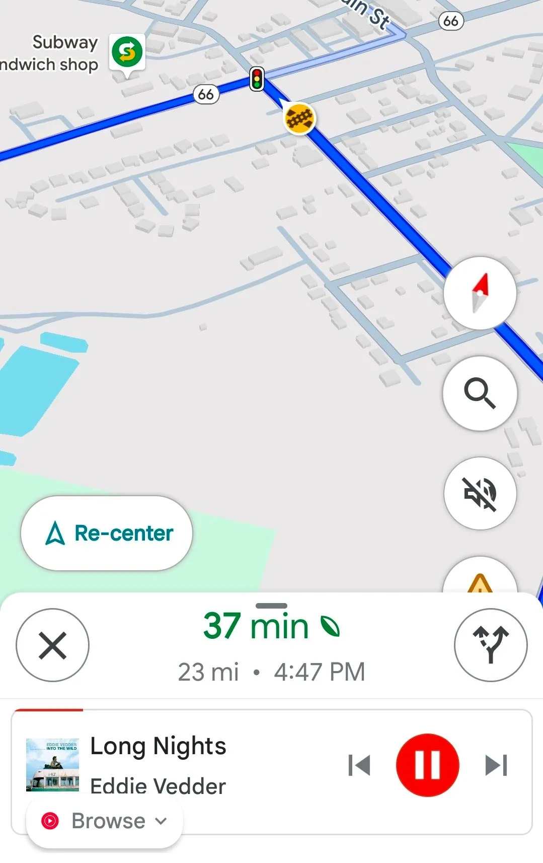 Giao diện Google Maps sau khi cập nhật, hiển thị lại tùy chọn &quot;Hiển thị điều khiển phát nhạc&quot; trong cài đặt.