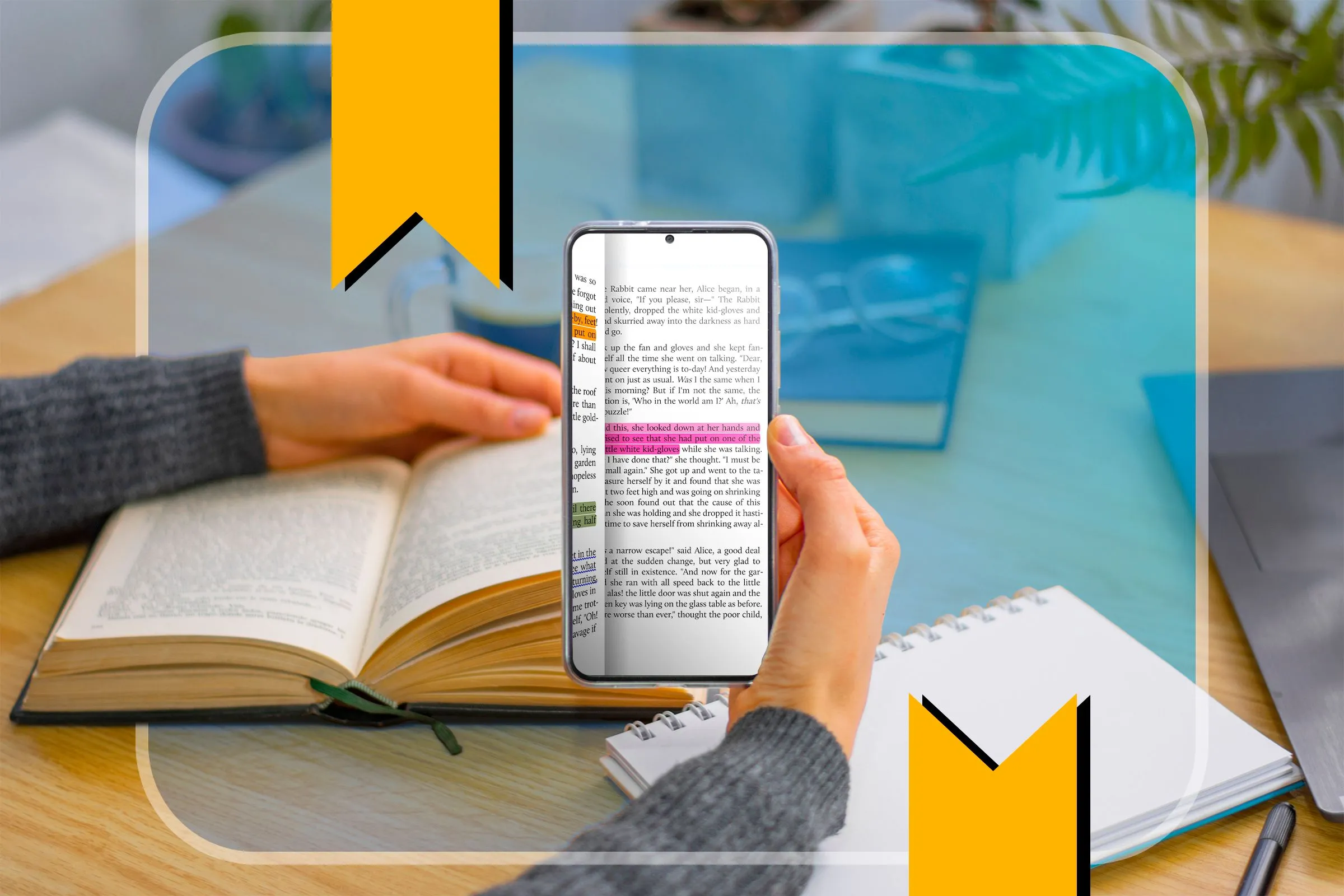 Một người đang đọc sách điện tử trên điện thoại cạnh sách vật lý và sổ ghi chú, thể hiện sự kết hợp giữa công nghệ và truyền thống đọc sách