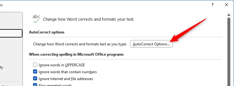Nút Tùy chọn Tự động sửa lỗi (AutoCorrect Options) được tô sáng trong cửa sổ Tùy chọn Word, dẫn đến cài đặt tùy chỉnh cho tính năng tự động sửa lỗi trong Word.