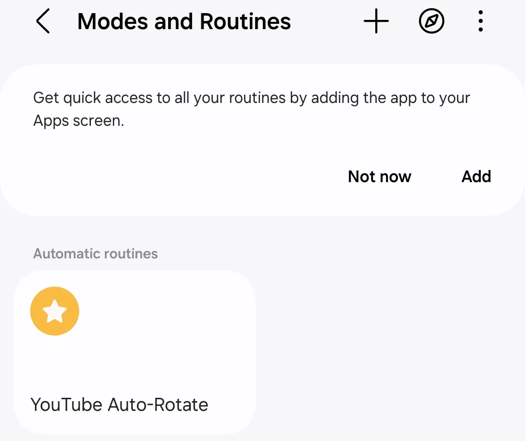 Quy trình &quot;Tự động xoay YouTube&quot; đã được lưu và hiển thị trong Chế độ và Quy trình Samsung.