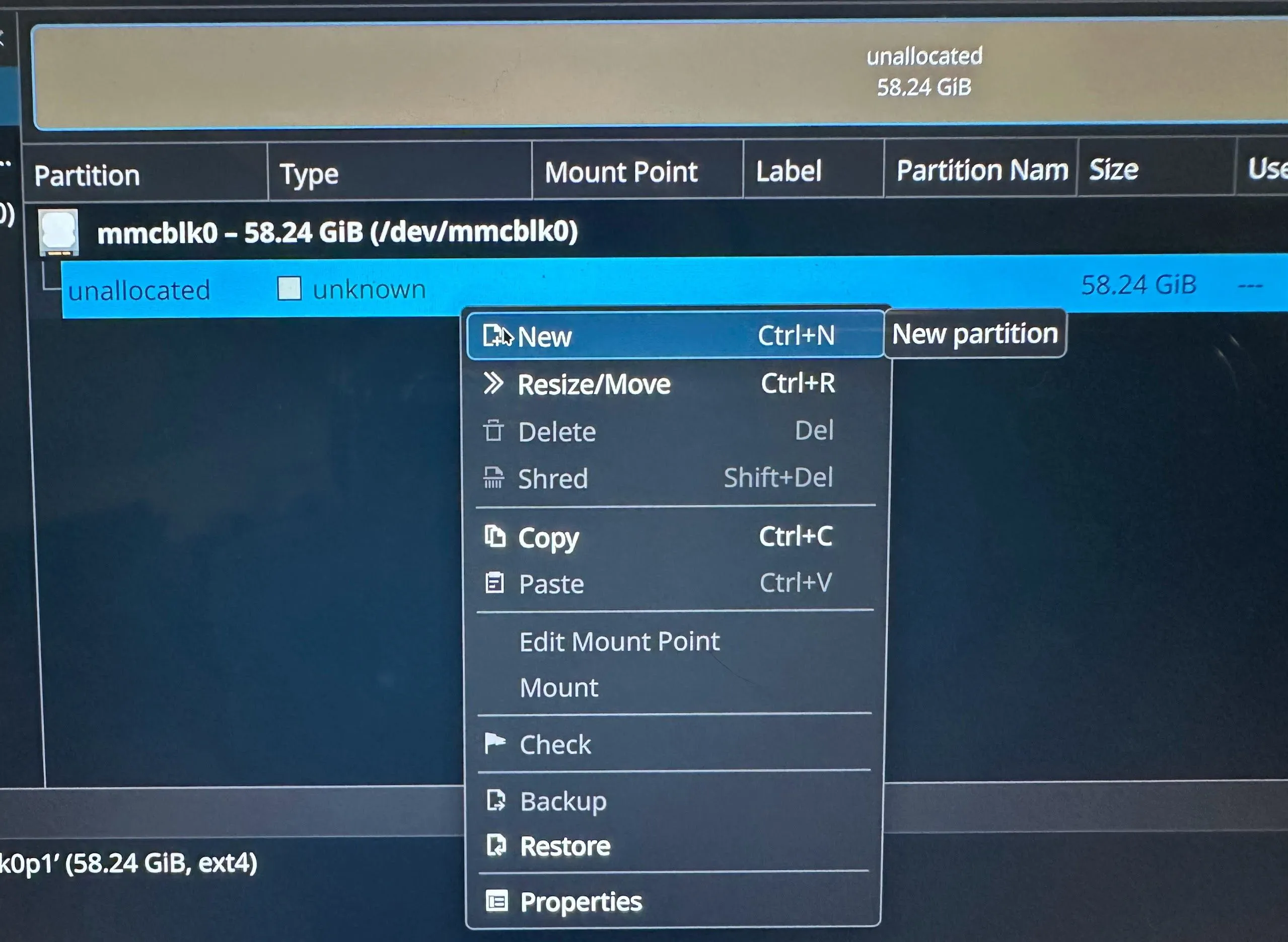 Tùy chọn tạo phân vùng mới trong KDE Partition Manager