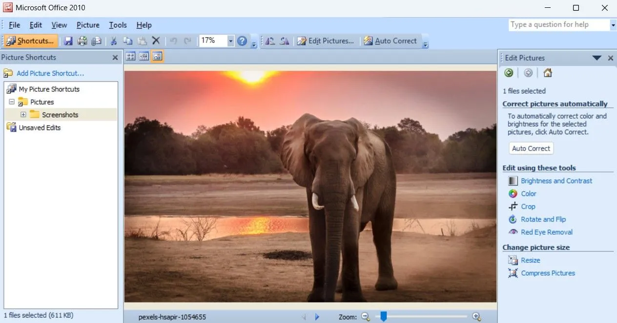 Giao diện chỉnh sửa ảnh của ứng dụng Microsoft Office Picture Manager với các công cụ cơ bản
