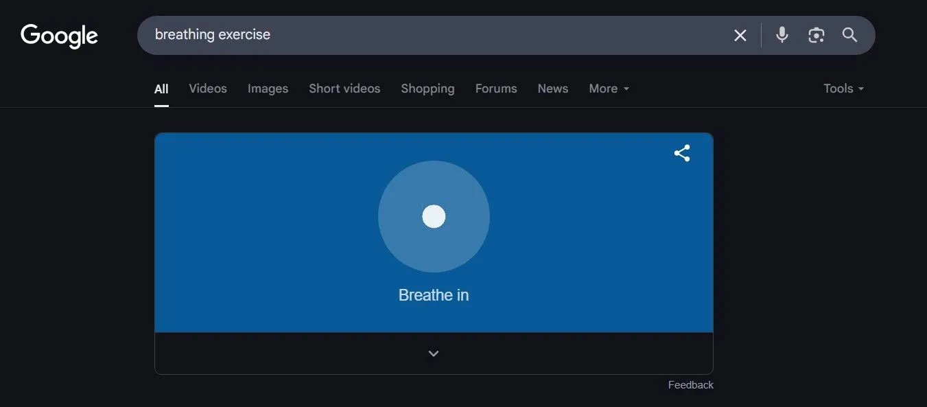 Bài tập hít thở thư giãn (Breathing Exercise) trực quan trên Google Search.