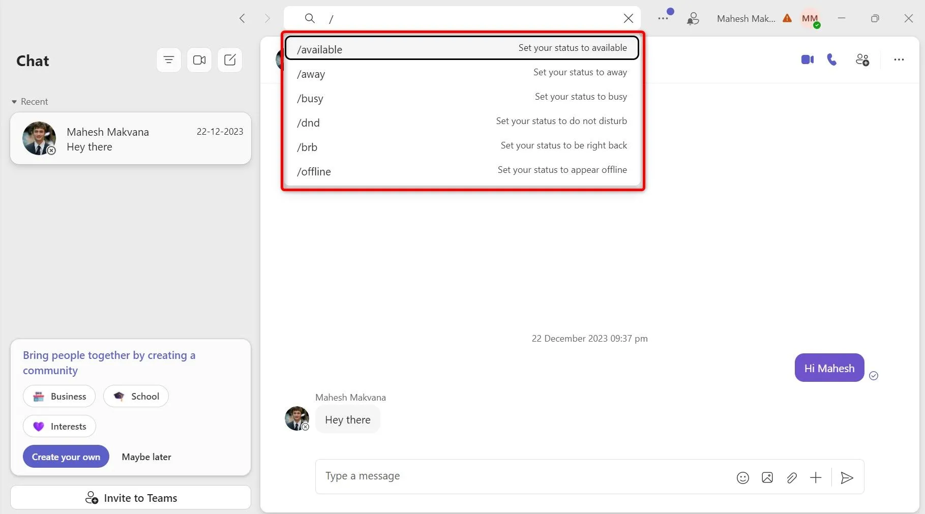Các lệnh gạch chéo (slash commands) được hiển thị trong hộp tìm kiếm của Microsoft Teams.