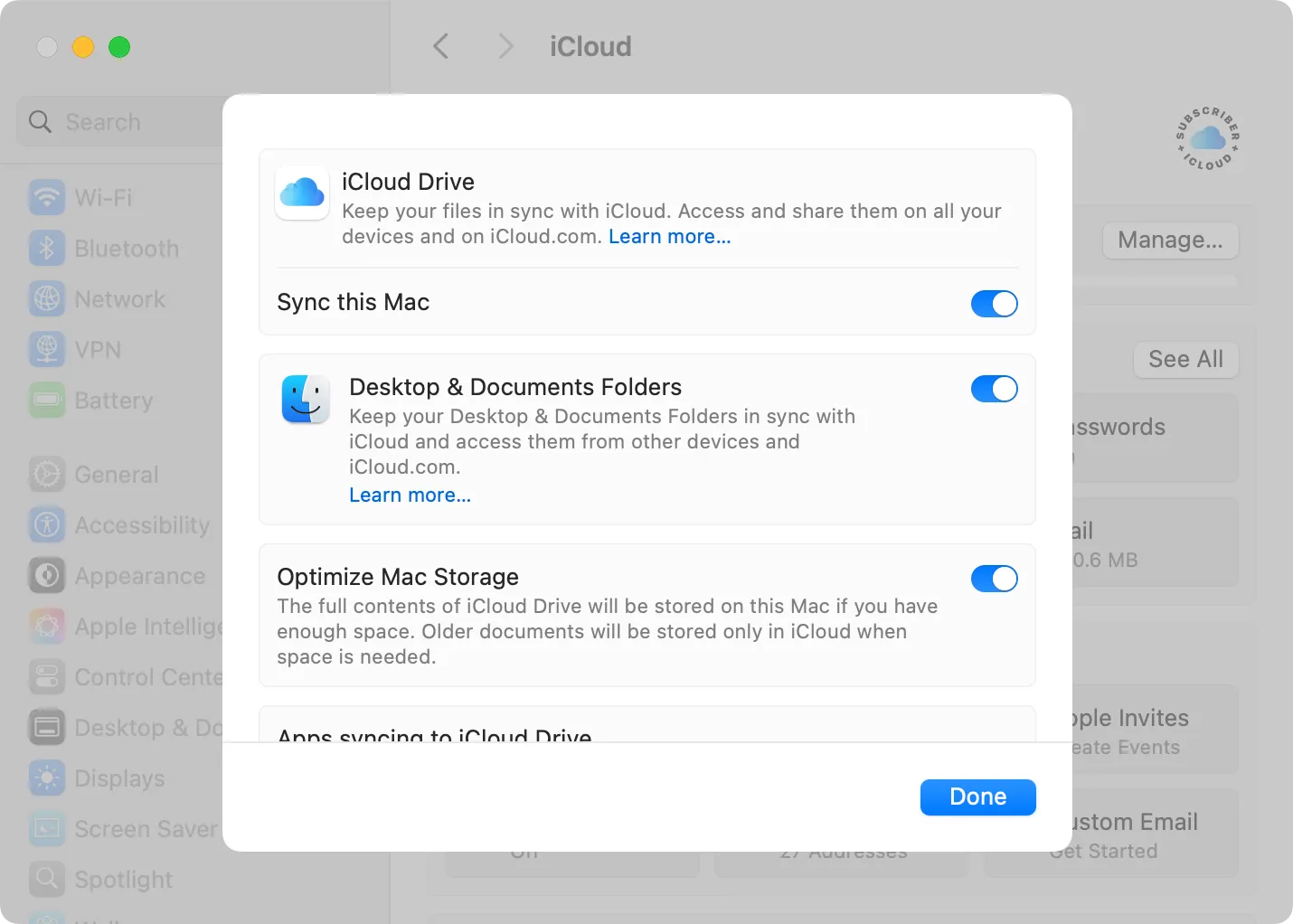 Cài đặt iCloud Drive trên macOS, hiển thị tùy chọn 'Tối ưu hóa dung lượng Mac' đã được bật.