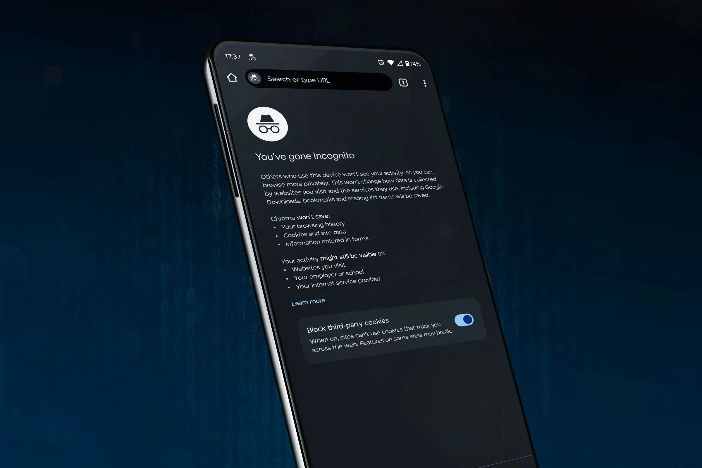 Điện thoại thông minh hiển thị cửa sổ Google Chrome ở chế độ ẩn danh (Incognito mode), minh họa việc duyệt web riêng tư trên thiết bị di động.