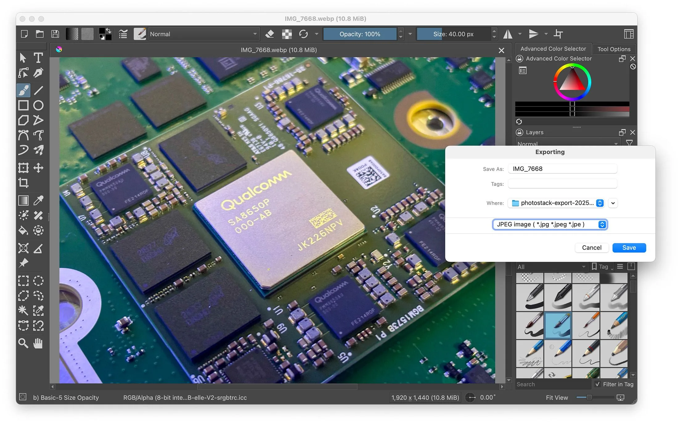 Giao diện phần mềm Krita hiển thị quá trình chuyển đổi ảnh định dạng WebP.