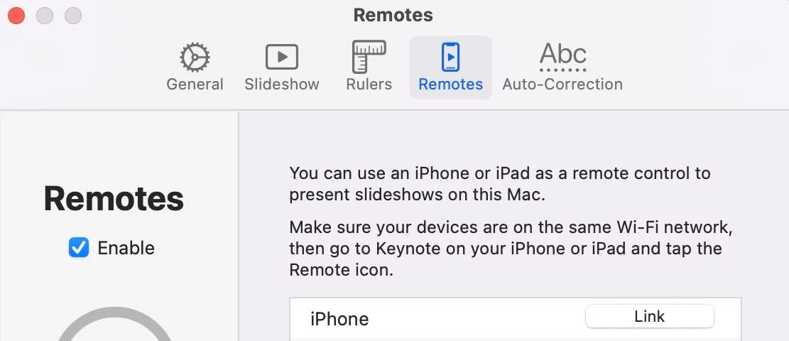 Link button next to an iPhone on the same network in the Remotes tab in macOS Keynote app.