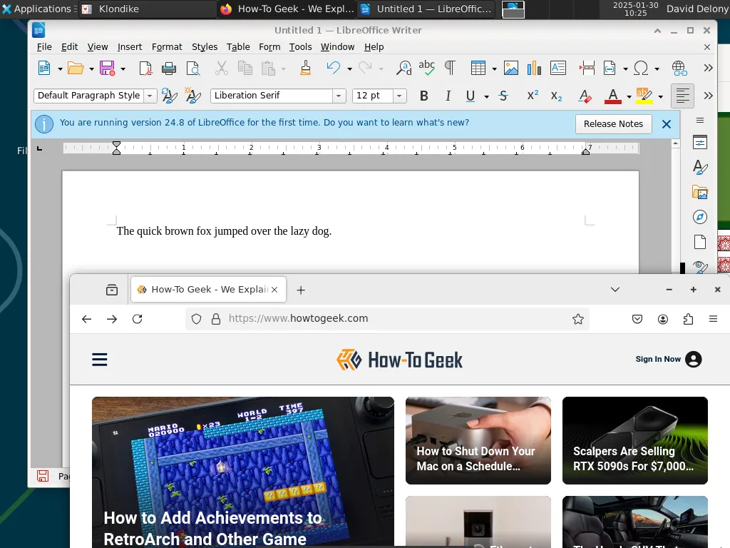 Màn hình desktop FreeBSD với môi trường Xfce, chạy các ứng dụng như Firefox và LibreOffice, thể hiện tính đa năng của FreeBSD