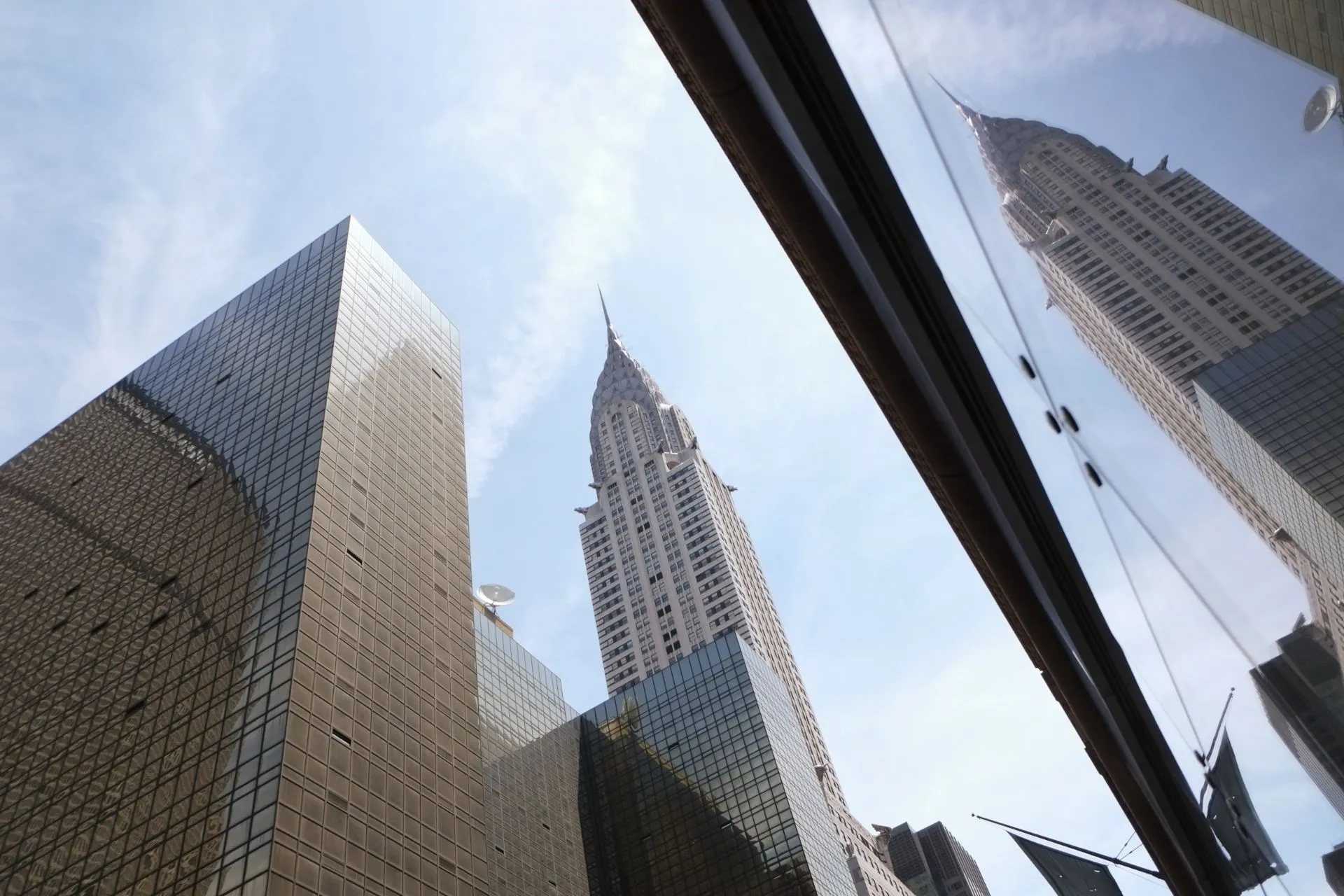 Tòa nhà New York chụp với góc nghiêng táo bạo tạo hiệu ứng thị giác